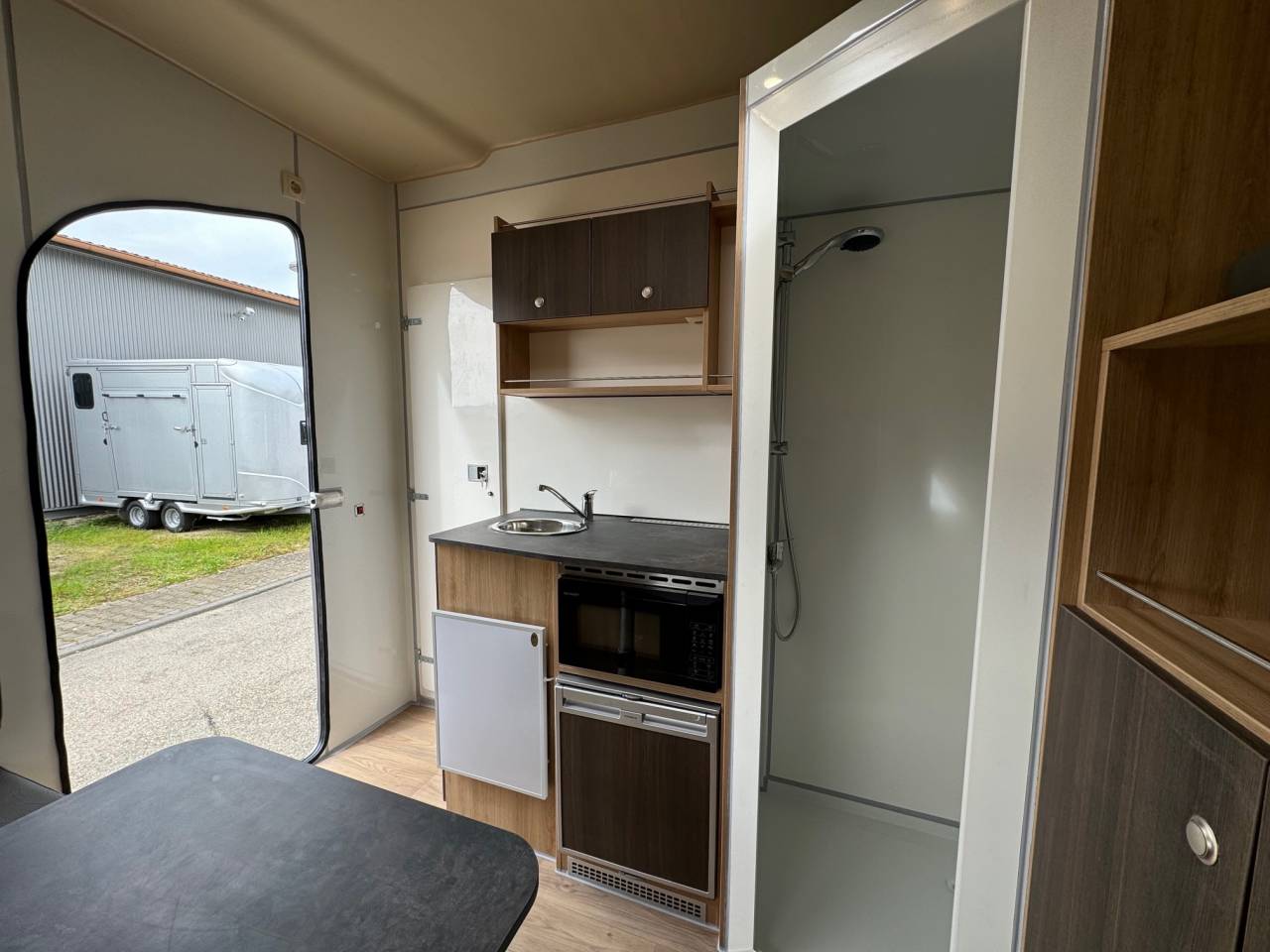 Trailer Anka REMORQUE ANKA 3 CHEVAUX & GRAND HOME CAR 2026 New