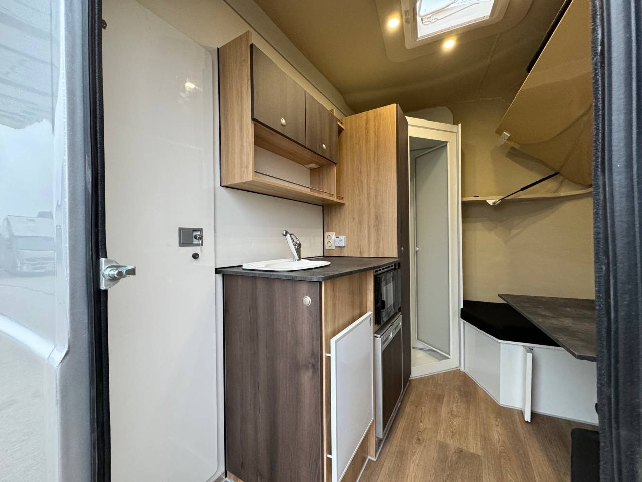 Trailer Anka REMORQUE ANKA 3 CHEVAUX & HOME CAR 2026 New