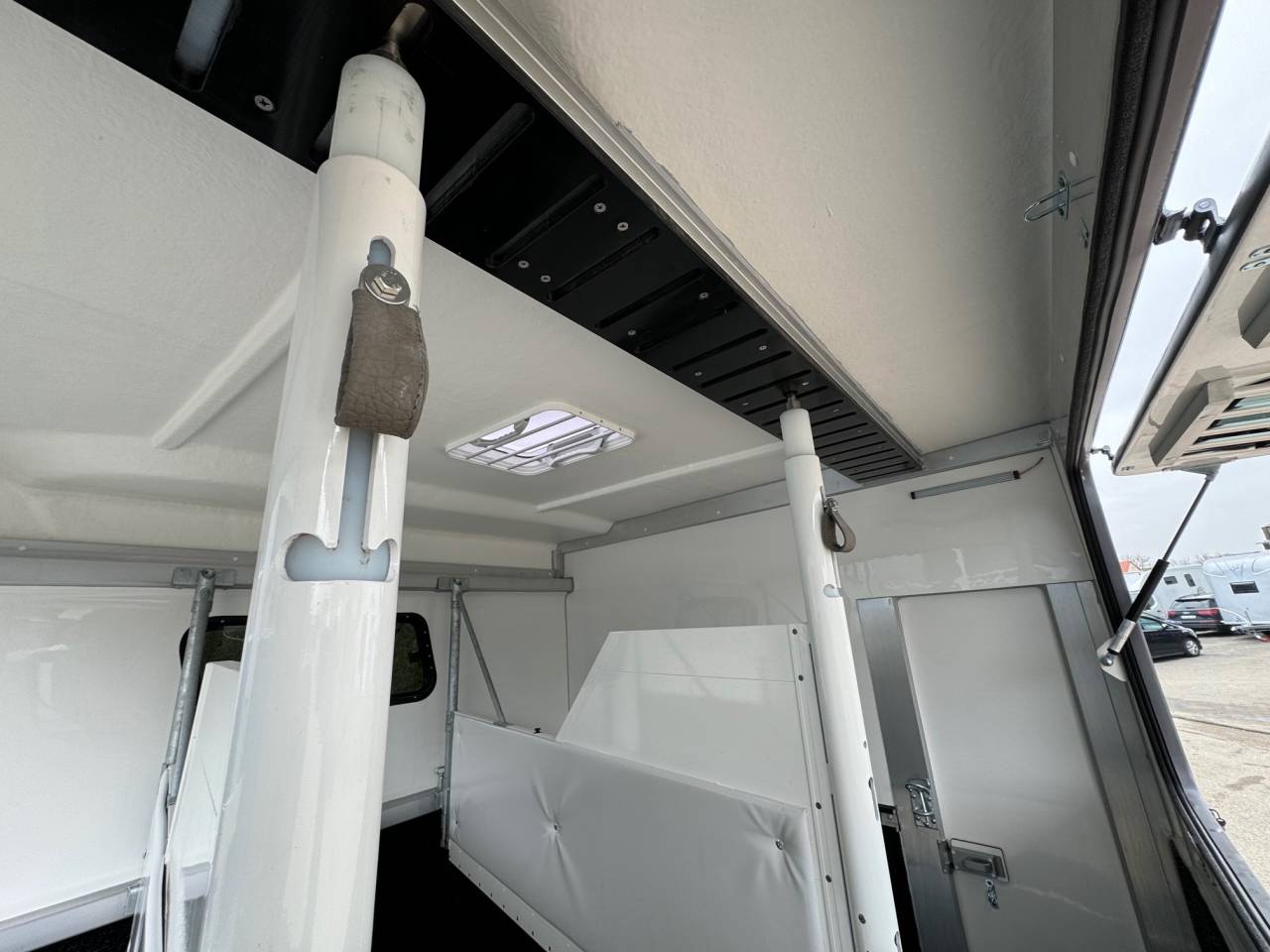 Trailer Anka REMORQUE ANKA 3 CHEVAUX & HOME CAR 2026 New