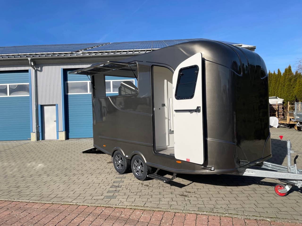 Trailer Anka REMORQUE ANKA 3 CHEVAUX & SELLERIE 2026 New