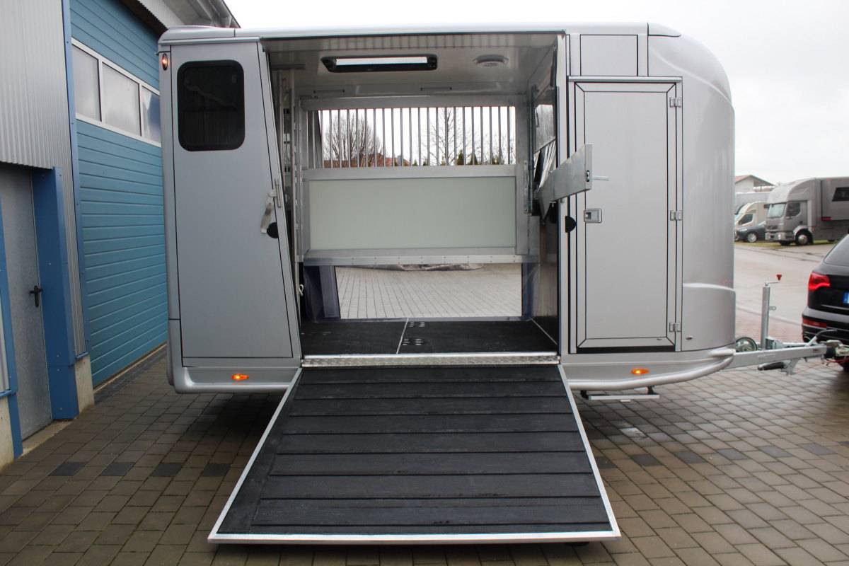 Trailer Anka REMORQUE ANKA 2 CHEVAUX STALLION DOUBLE PONT & SEL 2026 New