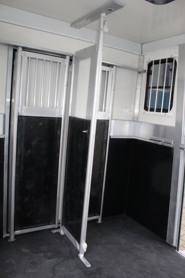Trailer Anka REMORQUE ANKA 2 CHEVAUX STALLION DOUBLE PONT & SEL 2026 New