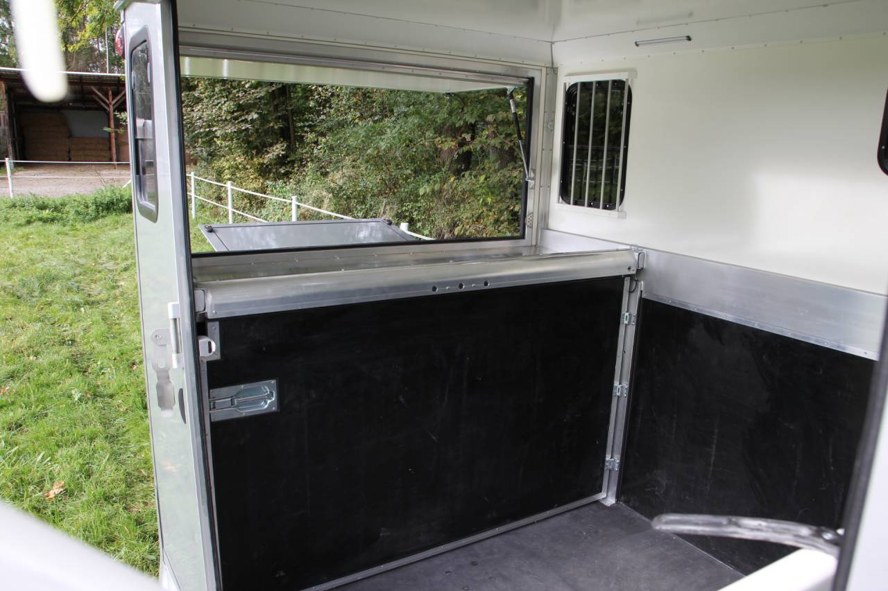 Trailer Anka REMORQUE ANKA 2 CHEVAUX + HOME CAR & SELLERIE 2026 New