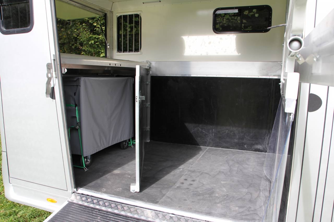 Trailer Anka REMORQUE ANKA 2 CHEVAUX + HOME CAR & SELLERIE 2026 New