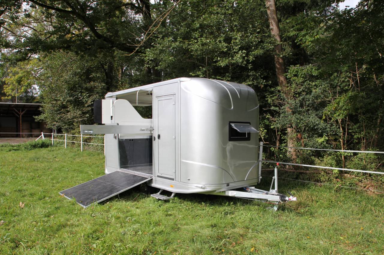 Trailer Anka REMORQUE ANKA 2 CHEVAUX + HOME CAR & SELLERIE 2026 New