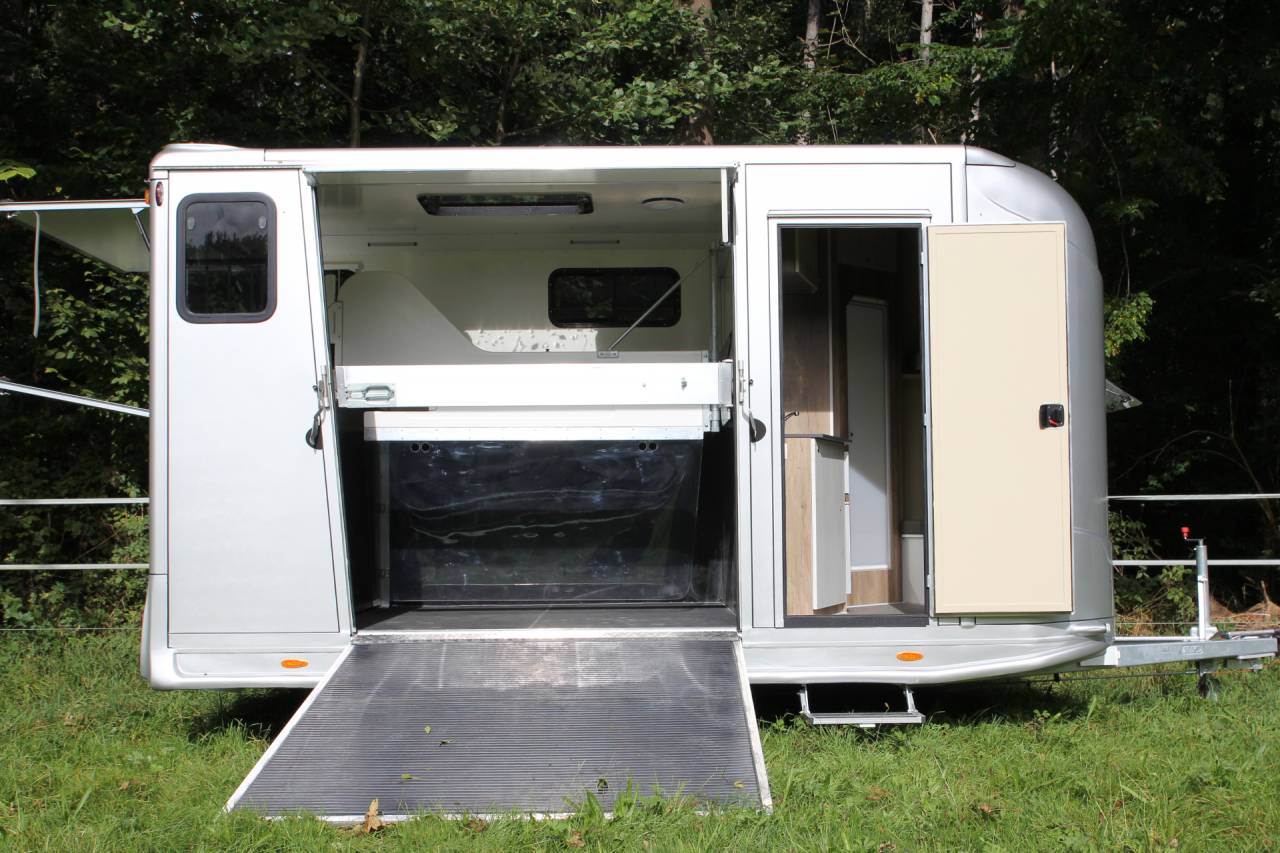 Trailer Anka REMORQUE ANKA 2 CHEVAUX + HOME CAR & SELLERIE 2026 New