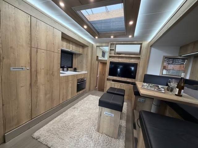 Horsebox NON-HGV HTIs SCANIA S450 HTI PROFESSIONAL DOUBLE POP OUT & POP  2023 Used