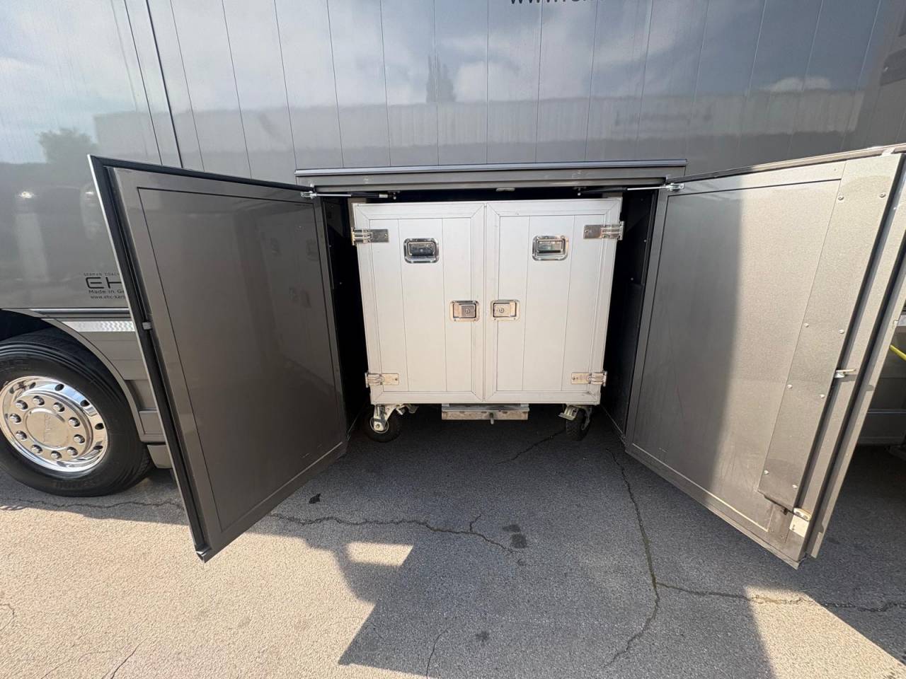 Horsebox NON-HGV Scania SCANIA S500 EHC POP OUT 2020 Used