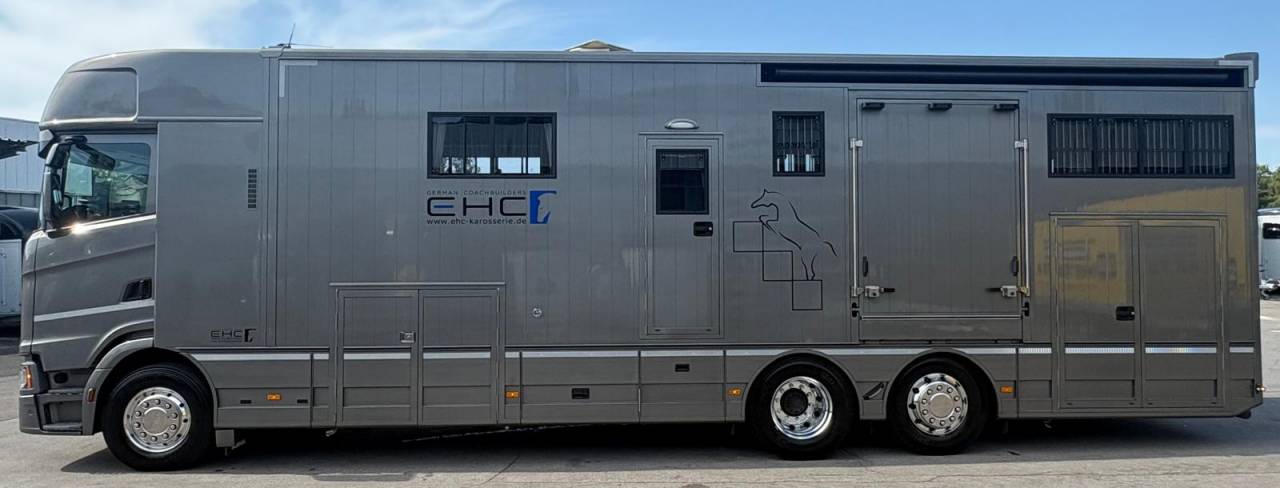 Horsebox NON-HGV Scania SCANIA S500 EHC POP OUT 2020 Used