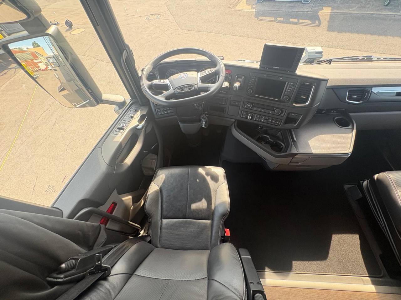 Horsebox NON-HGV Scania SCANIA S500 EHC POP OUT 2020 Used