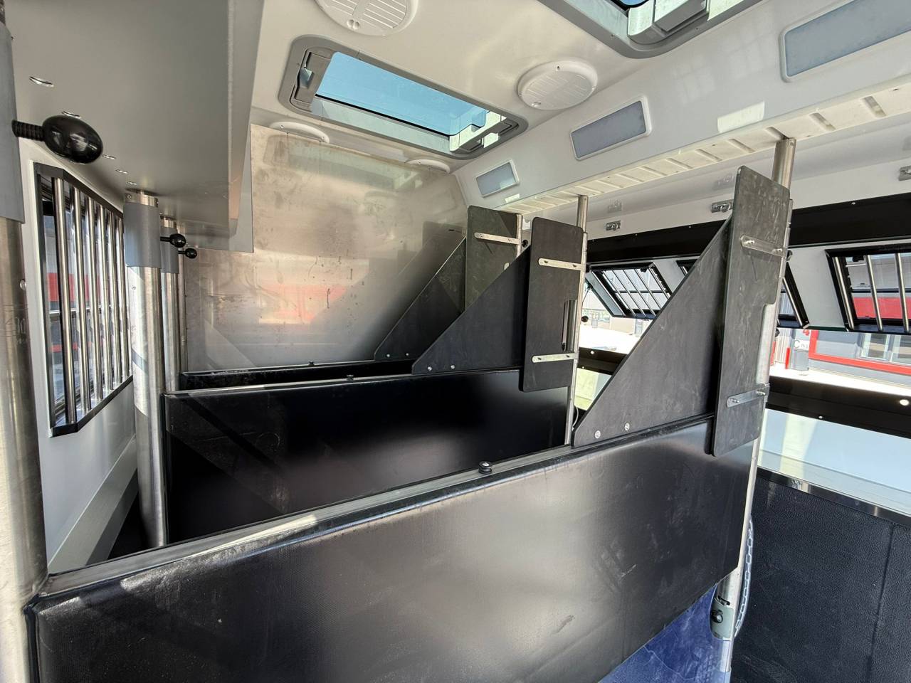Horsebox NON-HGV HTIs VOLVO FM 500 HTI PROFESSIONAL 5 2026 New
