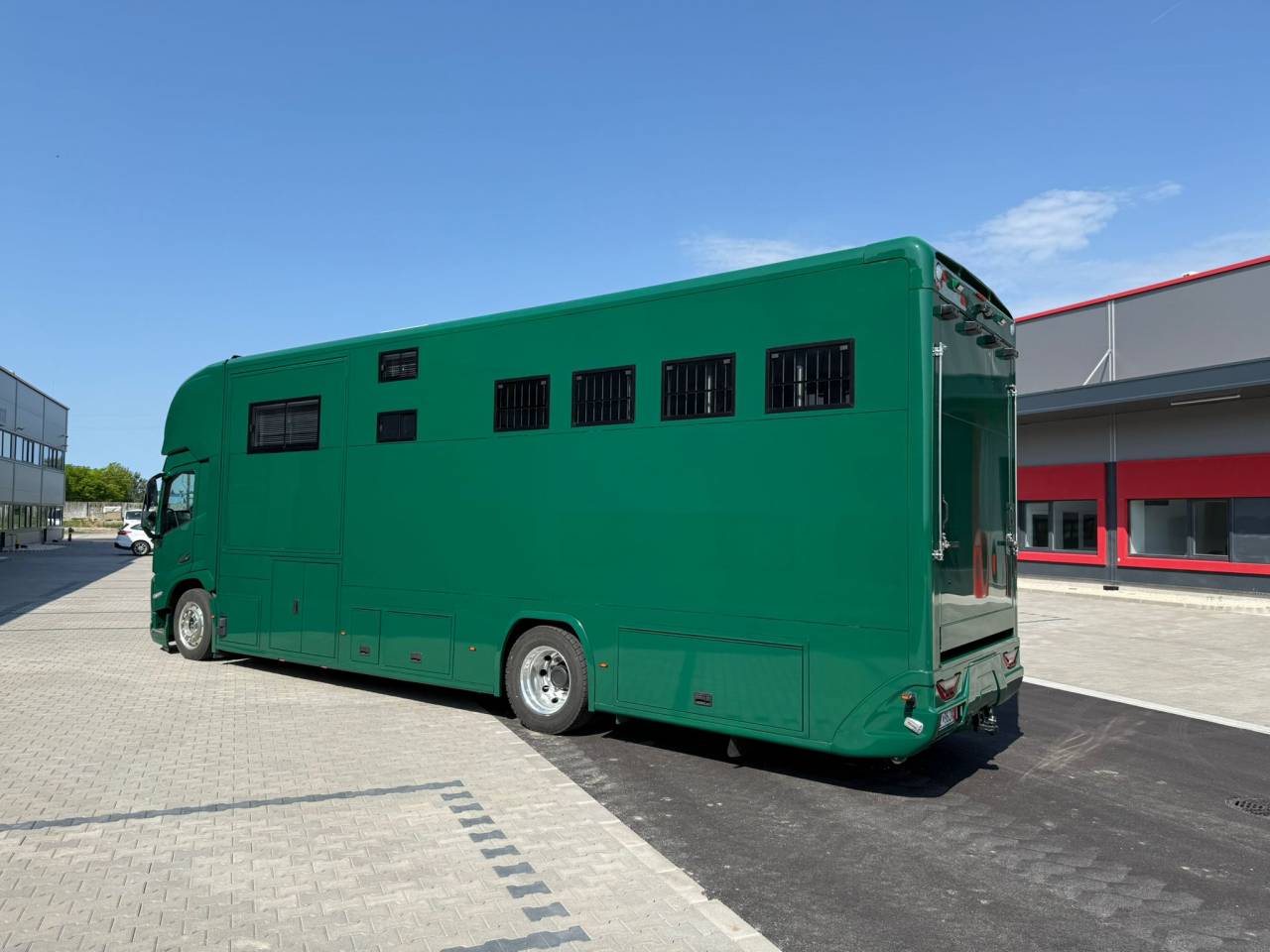 Horsebox NON-HGV HTIs VOLVO FM 500 HTI PROFESSIONAL 5 2026 New