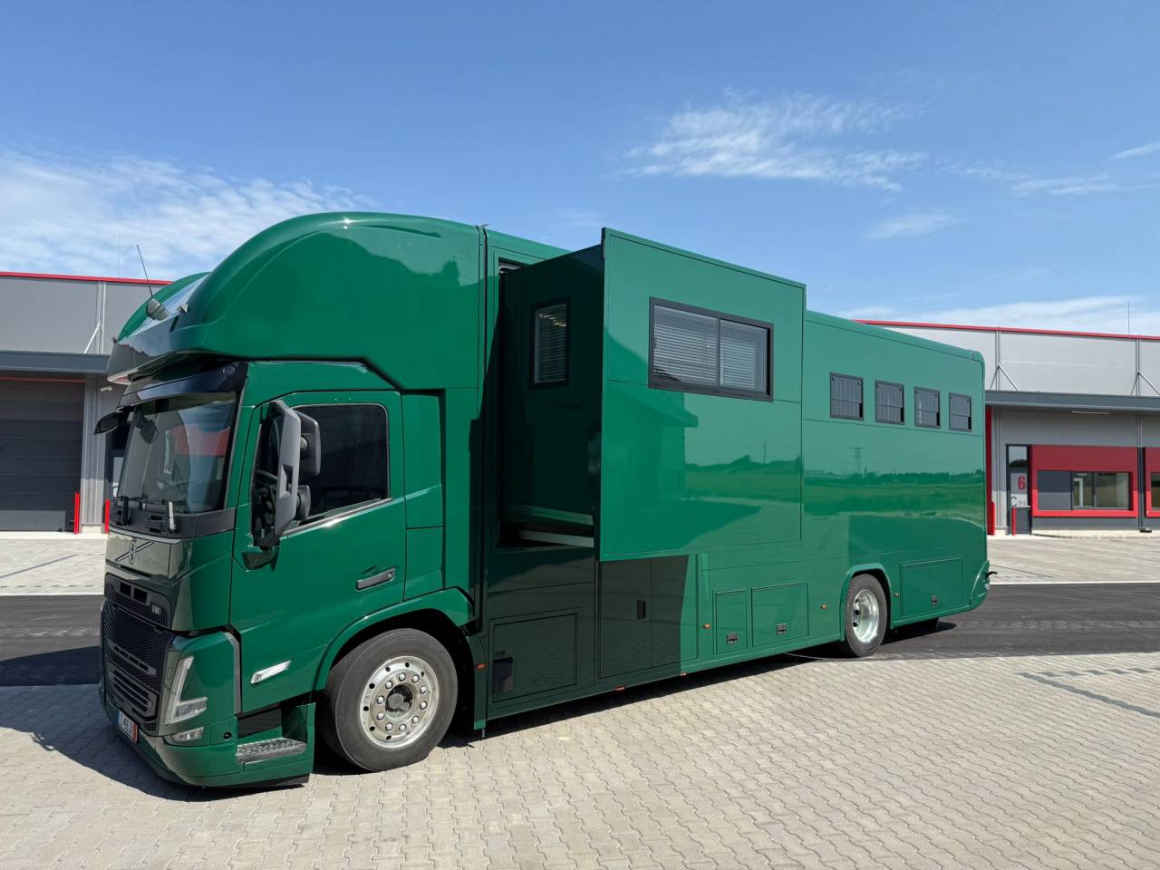 Horsebox NON-HGV HTIs VOLVO FM 500 HTI PROFESSIONAL 5 2026 New
