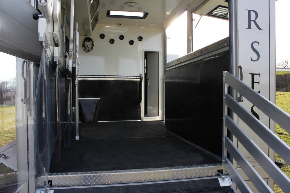 Horsebox NON-HGV Man MAN TGL 12.250 WMS POP OUT 2014 Used