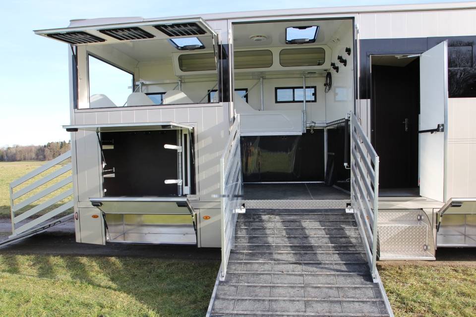 Horsebox NON-HGV Man MAN TGL 12.250 WMS POP OUT 2014 Used