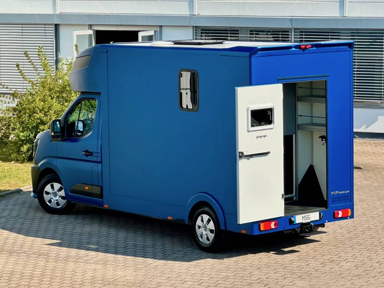 Horsebox HGV Renault RENAULT MASTER 170 MSG STALLION LIGHT AUTOMATIQUE 2026 New