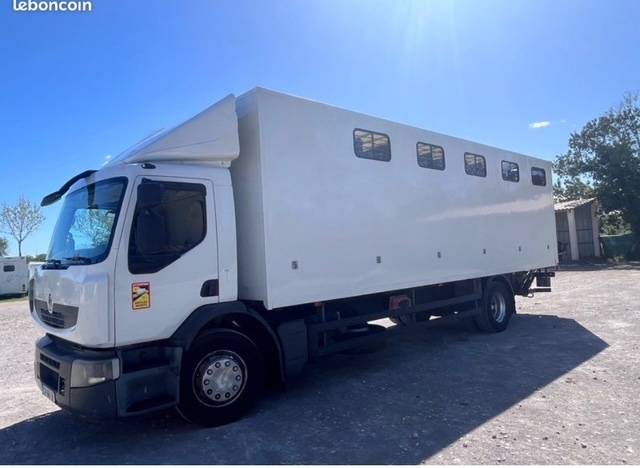 Horsebox NON-HGV Renault D 280 2018 Used