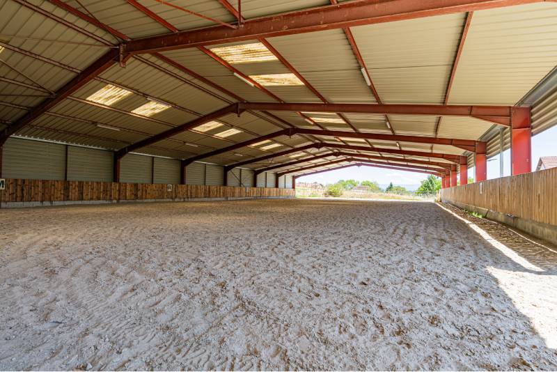Equestrian property  Is&egrave;re