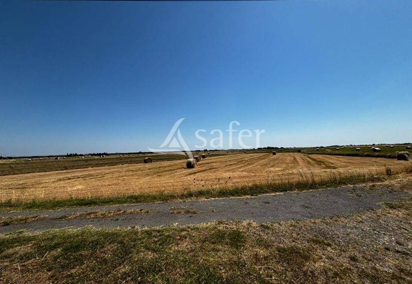 Other country property  Vend&eacute;e