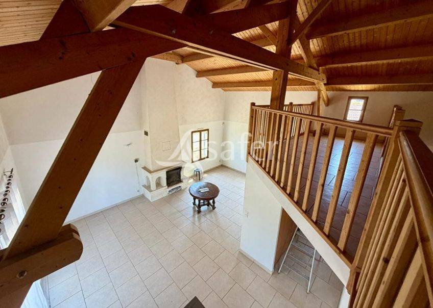 Other country property  Vend&eacute;e