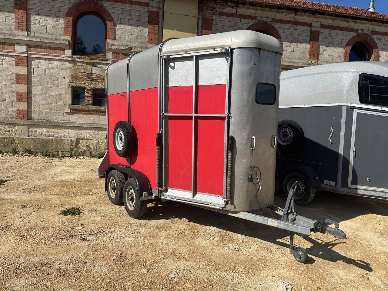 Horse trailer Ifor Williams HB505R 2 Stalls 1986 Used