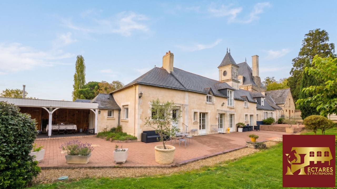 Equestrian property  Maine-et-Loire