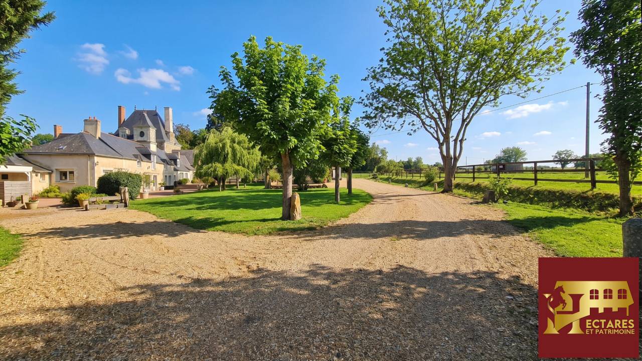 Equestrian property  Maine-et-Loire
