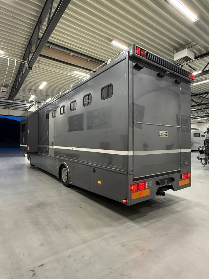 Horsebox NON-HGV Mercedes JL 2005 Used