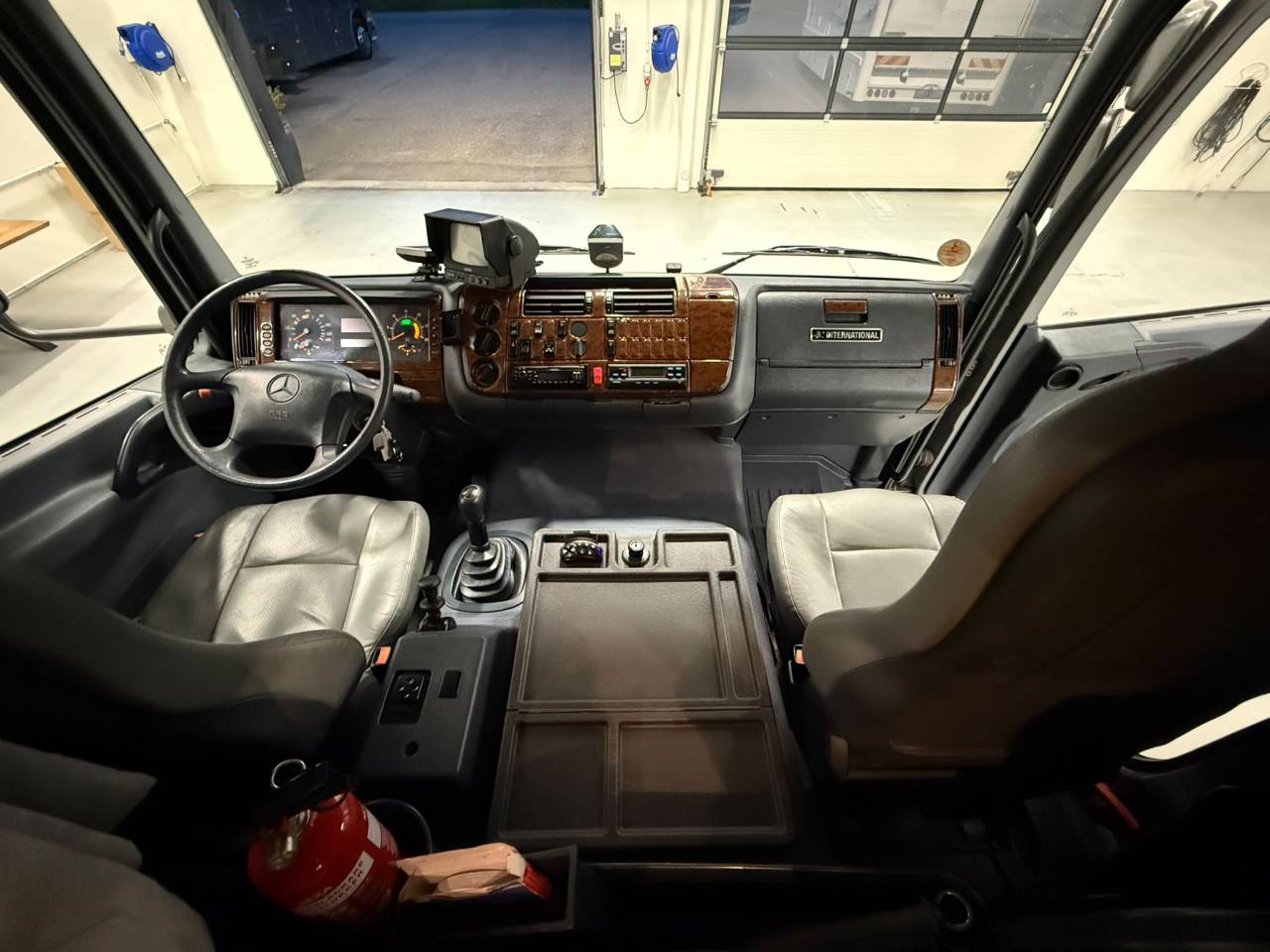 Horsebox NON-HGV Mercedes JL 2005 Used