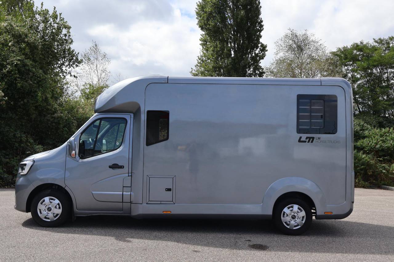 Horsebox HGV STX STX 2022 Used