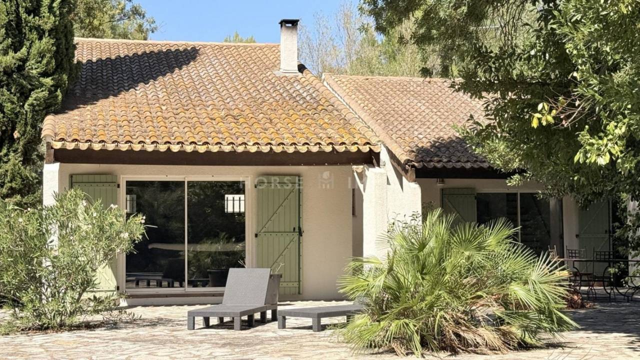 Equestrian property  H&eacute;rault