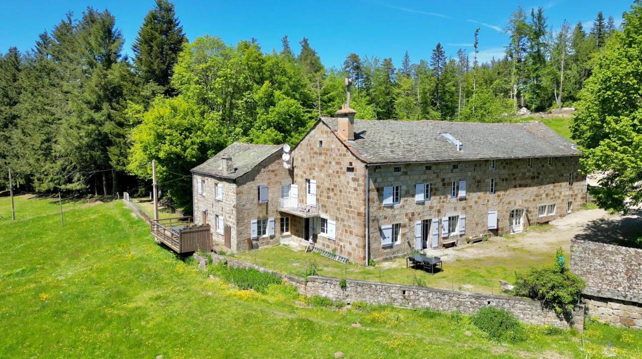 Holiday equestrian property  Haute-Loire