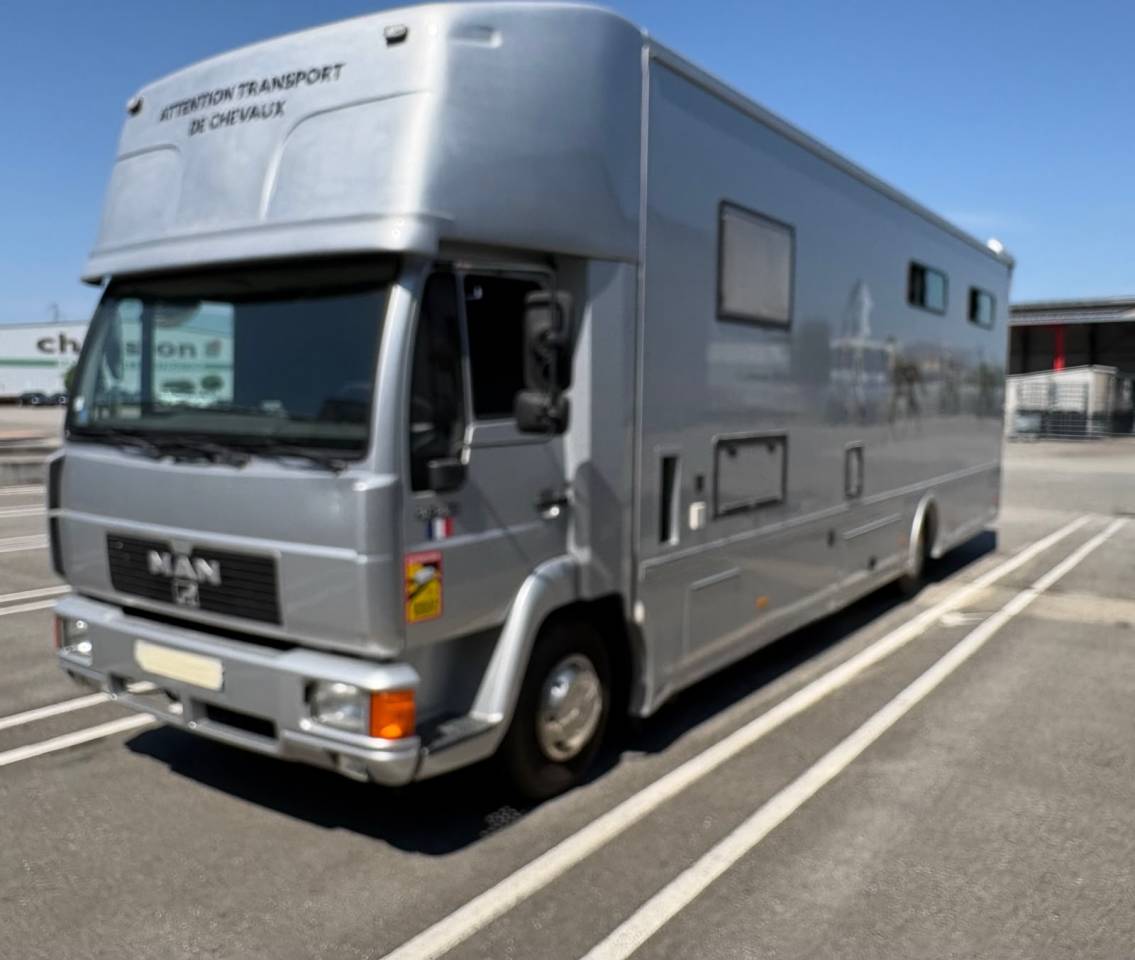 Horsebox NON-HGV Man 12224 2000 Used