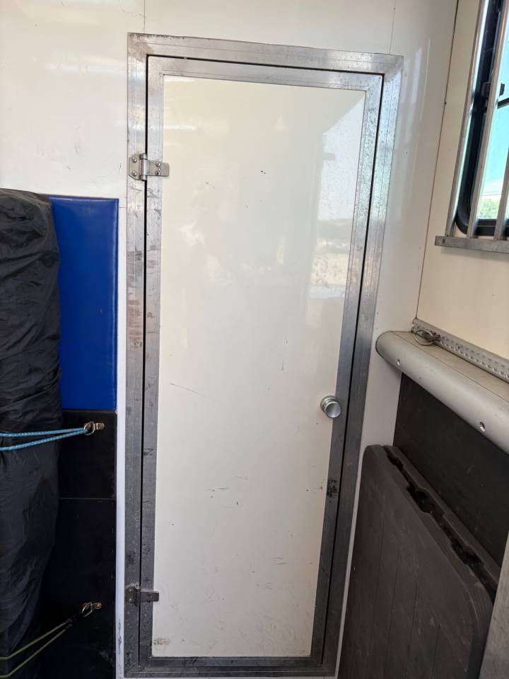 Horsebox NON-HGV Man 12224 2000 Used