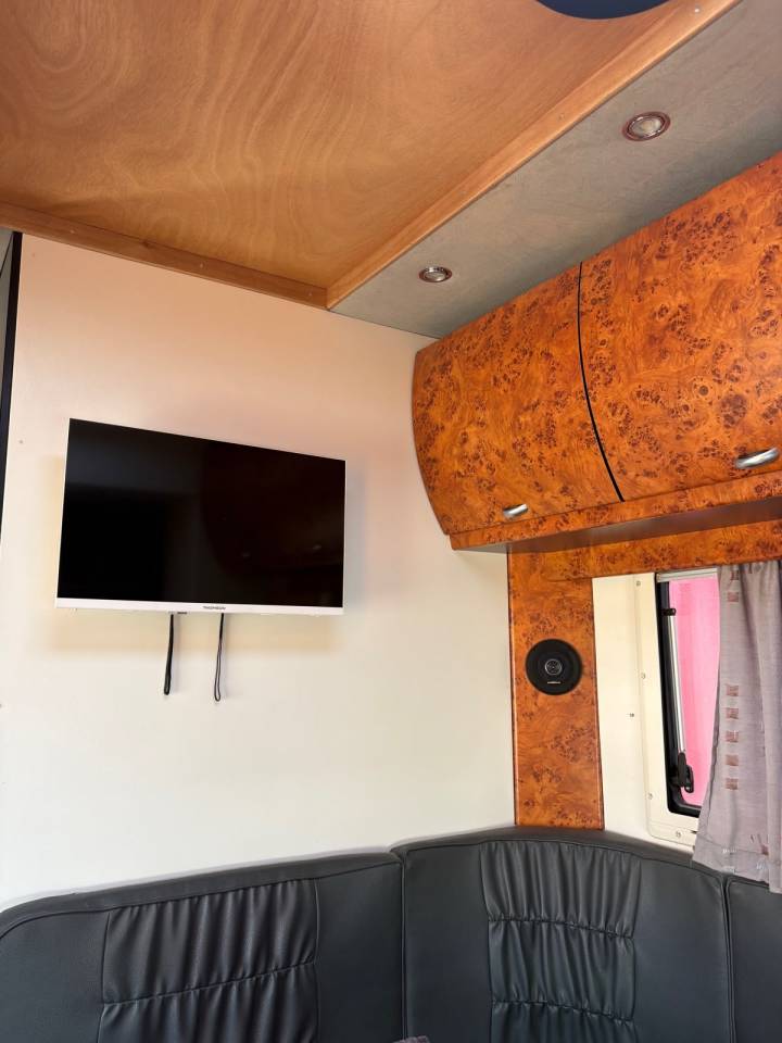 Horsebox NON-HGV Man 12224 2000 Used