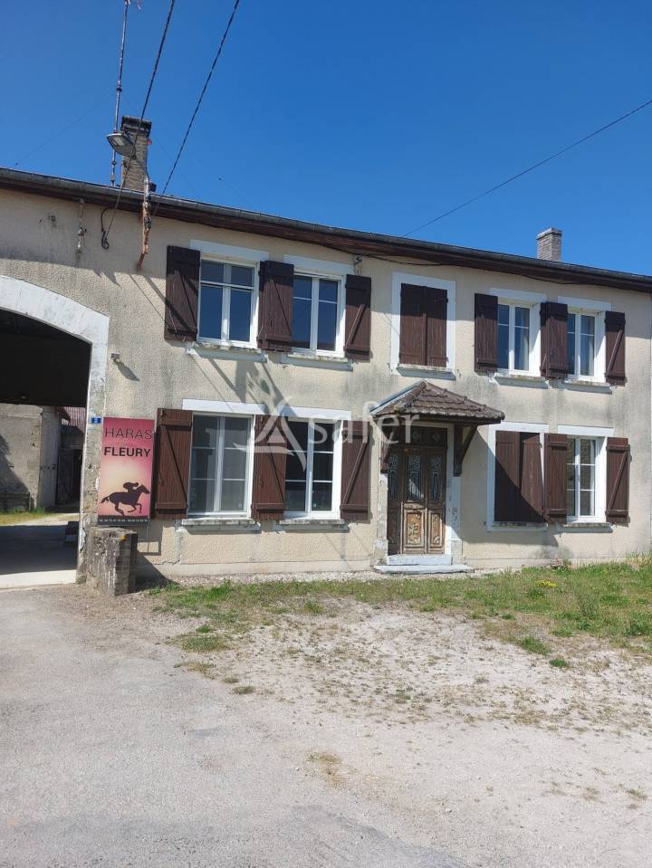 Equestrian property  Meuse