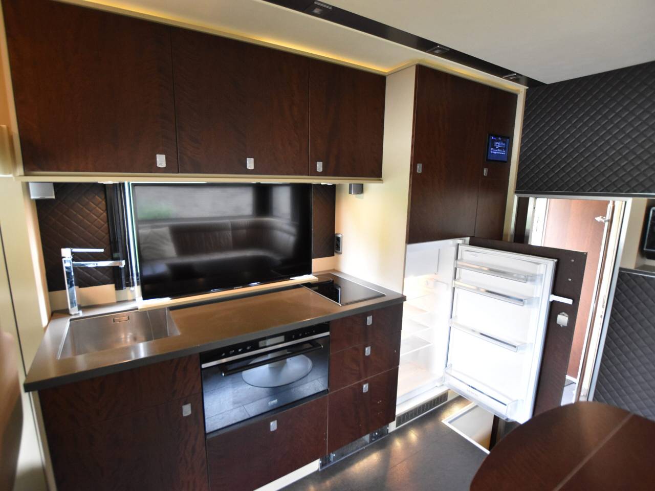 Horsebox NON-HGV Roelofsen  2013 Used