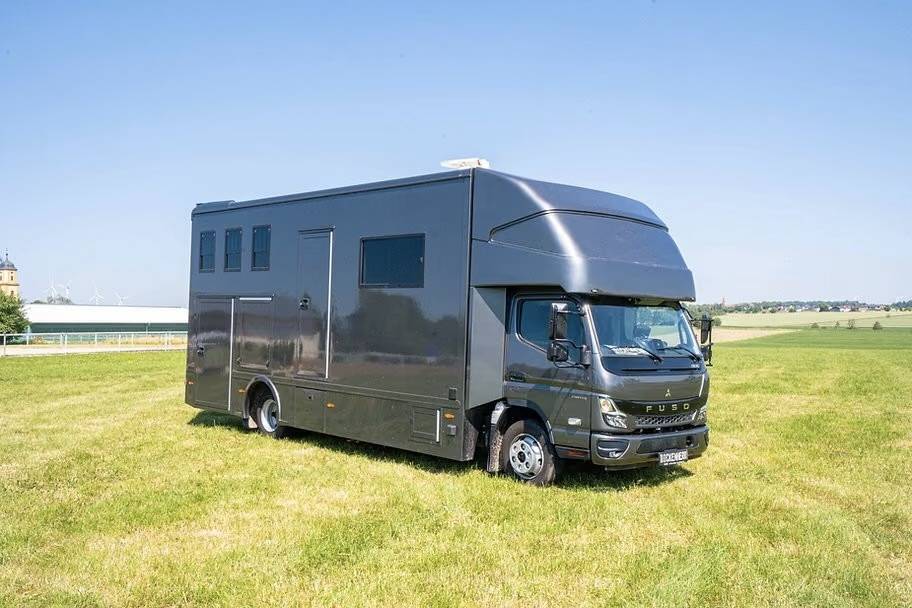 Horsebox NON-HGV Anka DAIMLER FUSO CANTER 7C18 ANKA POP OUT 2026 New