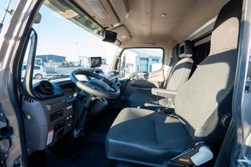 Horsebox NON-HGV Anka DAIMLER FUSO CANTER 7C18 ANKA POP OUT 2026 New