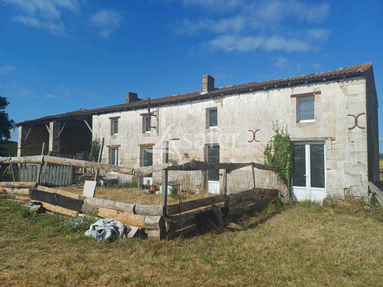 Other agricultural property  Charente-Maritime
