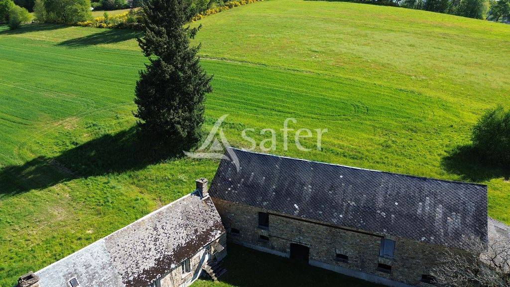 Other country property  Corr&egrave;ze
