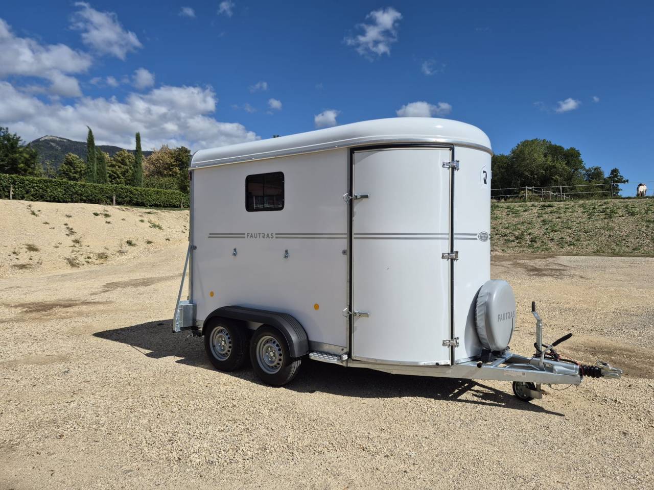 Horse trailer Fautras Oblic +2 2 Stalls 2026 New