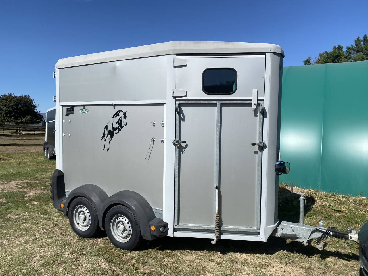 Horse trailer Ifor Williams HB403 1,5 Stalls 2013 Used