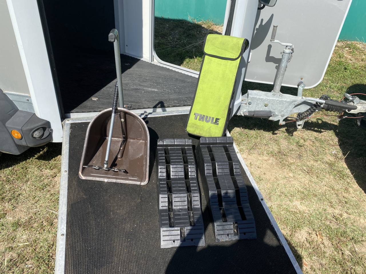 Horse trailer Ifor Williams HB403 1,5 Stalls 2013 Used