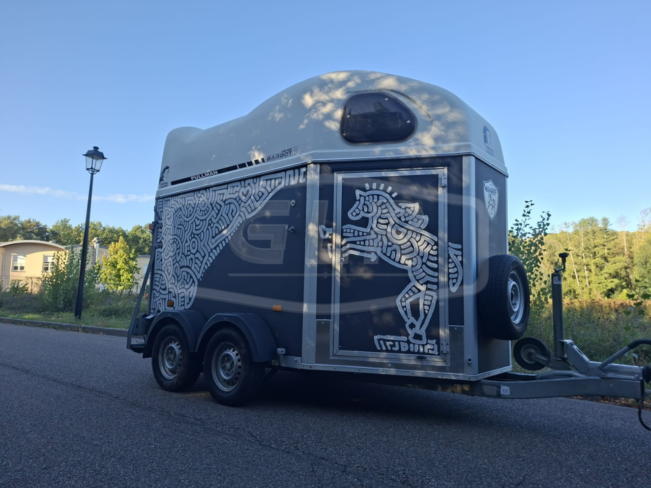 Horse trailer Cheval Liberte Gold First Premium 2 Stalls 2017 Used