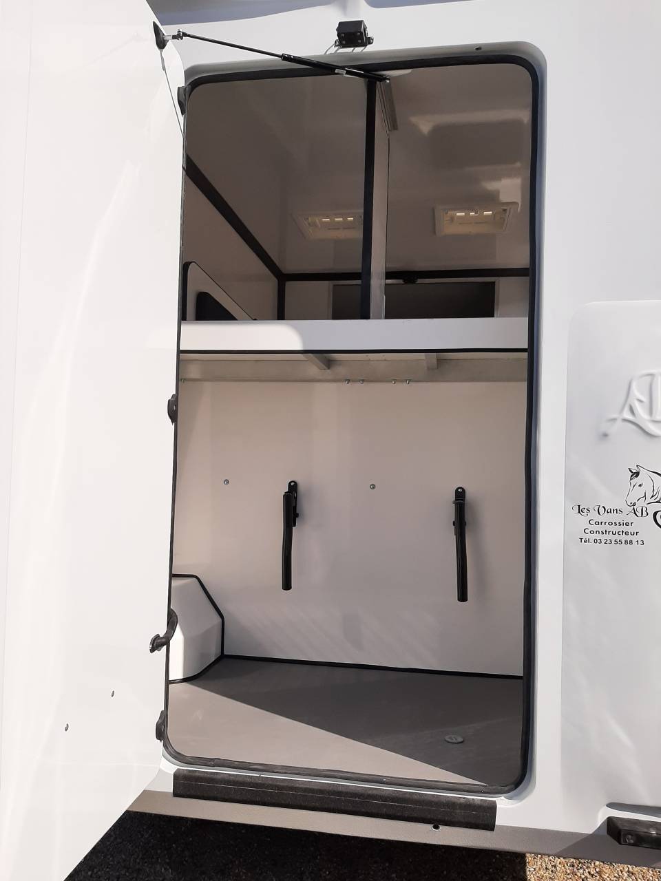 Horsebox HGV Renault Master 2017 Used