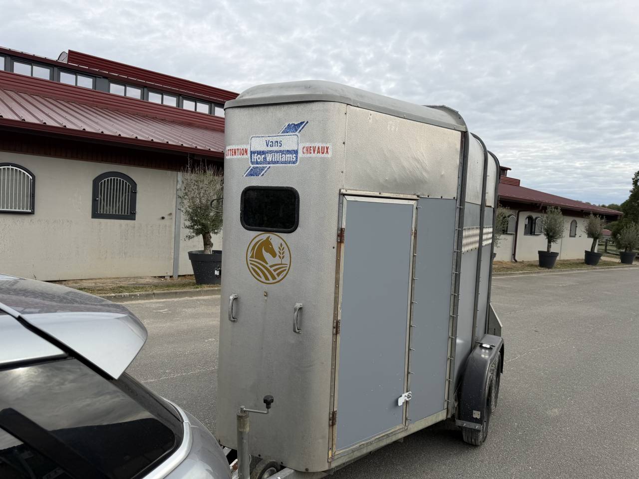 Horse trailer Ifor Williams HB505R 2 Stalls 2000 Used