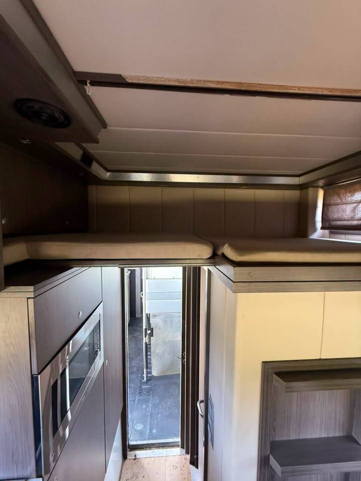 Horsebox NON-HGV STX iveco stalis 2011 Used