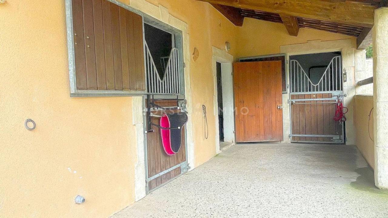 Luxurious equestrian property  Var