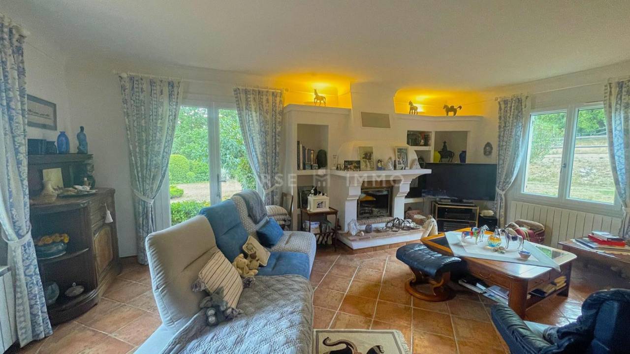 Luxurious equestrian property  Var